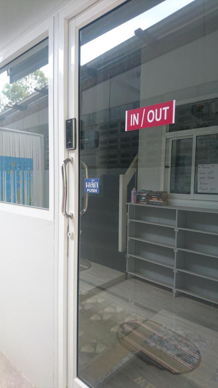Easy Rooms And Minimart Ko Lanta Exterior foto
